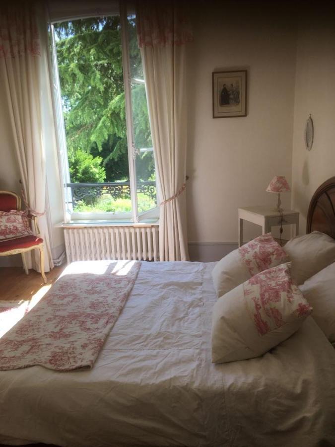 Maison Anne Face To Park In Vernon Giverny Bagian luar foto